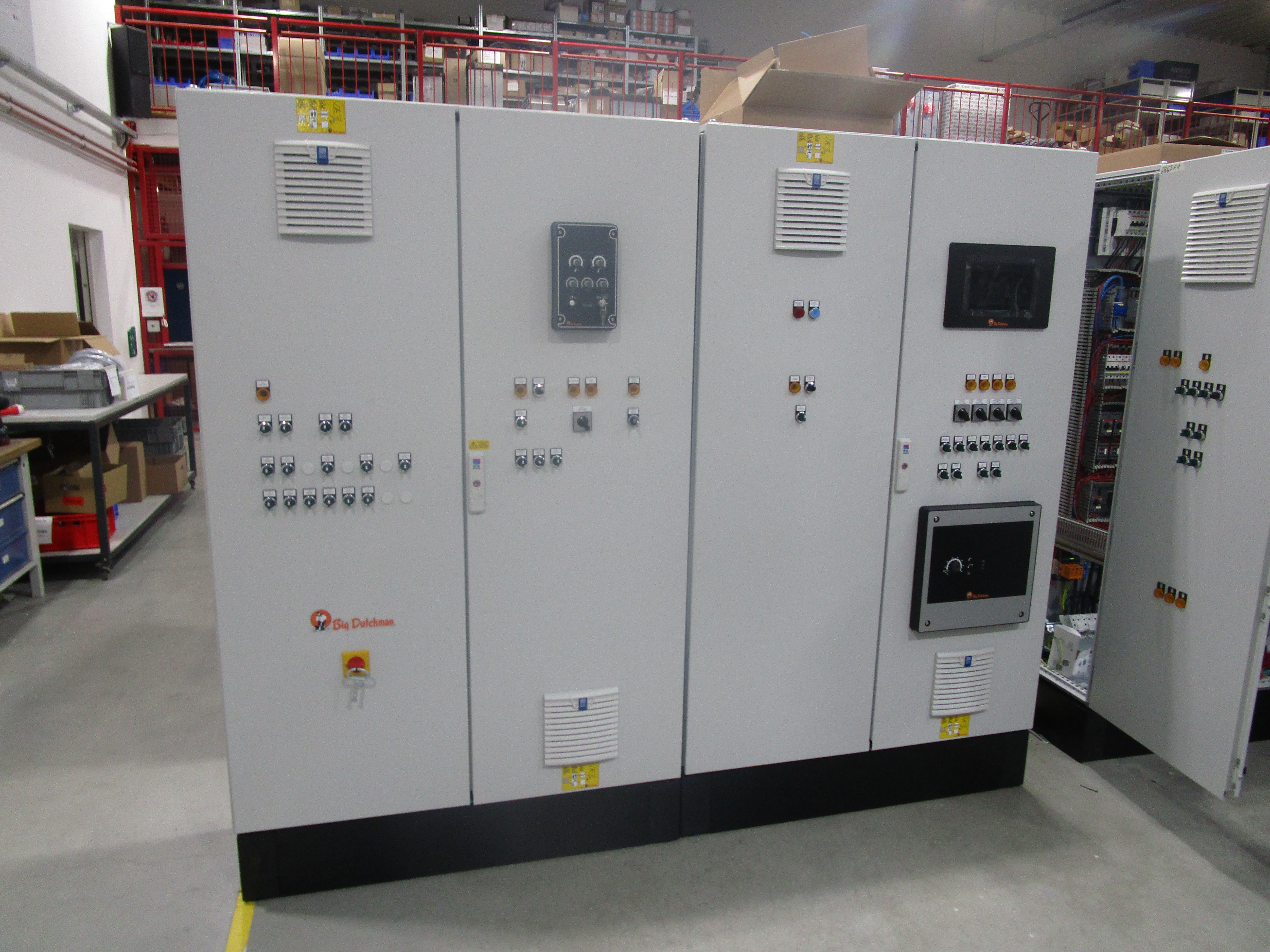 Switch cabinet Saymar S.C.